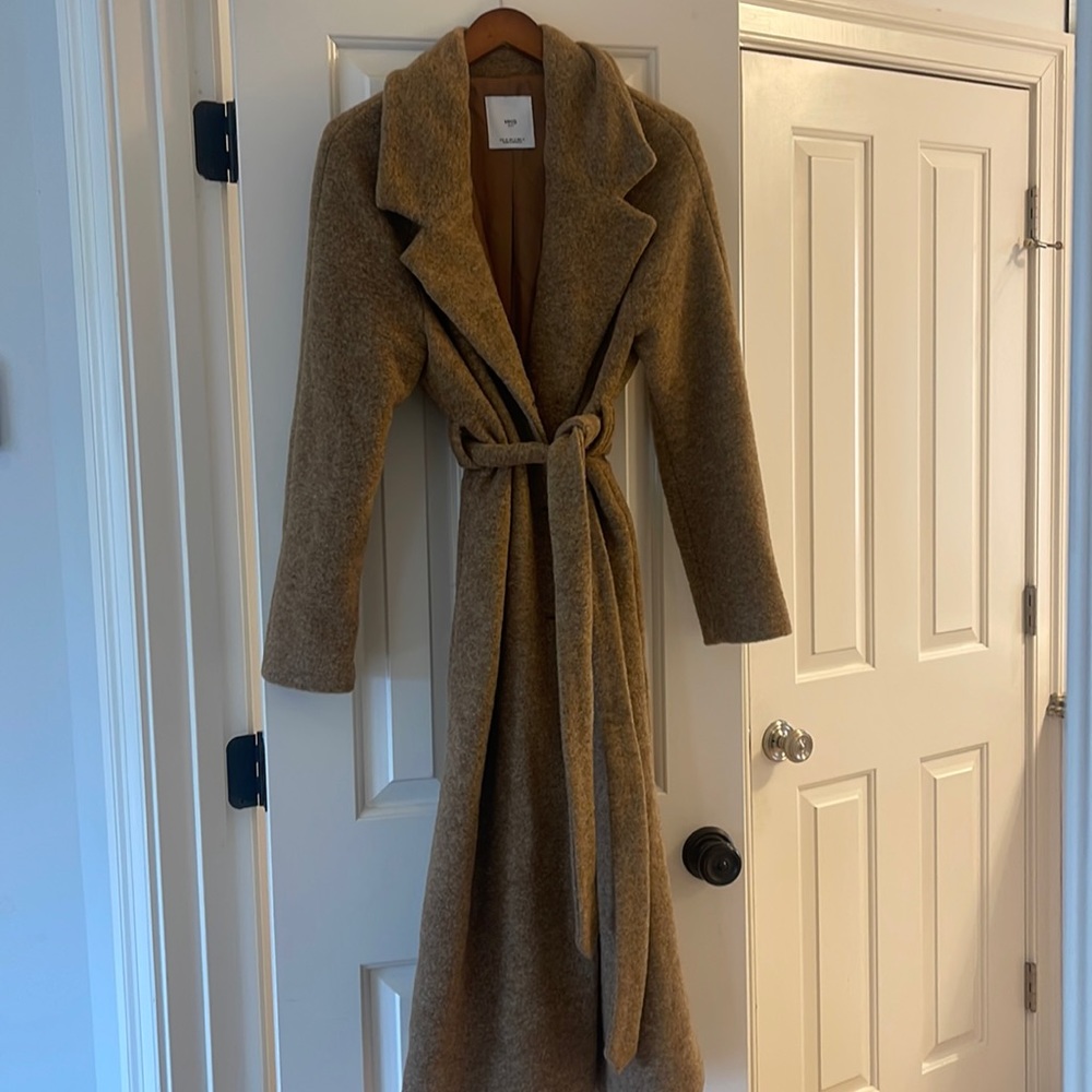 Great Mango  coat